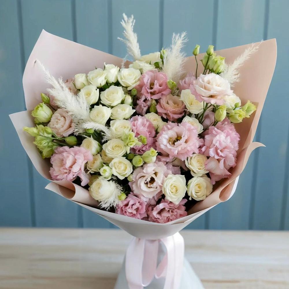 Букет цветов из: Альстромерии и Розы в Шабровском