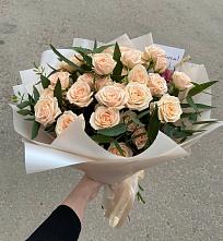 Букет Кремовые розы Латте в Шабровском
