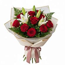 Букет цветов из:  Лилии и Розы в Шабровском