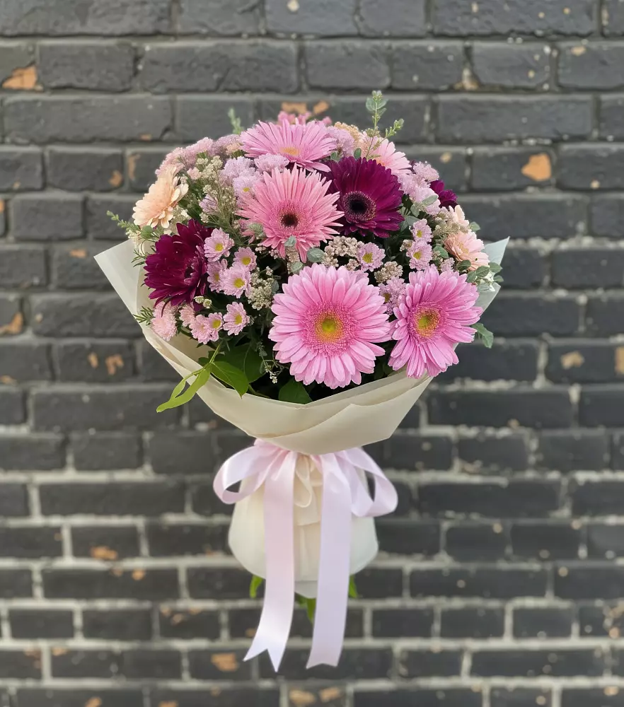 Букет цветов из: Герберы и Хризантемы в Шабровском