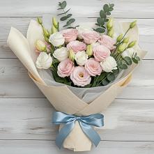 Букет цветов из:  Лизиантусы в Шабровском