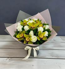 Букет цветов из:  Орхидеи и Розы в Шабровском