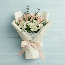Букет цветов из:  Альстромерии в Шабровском