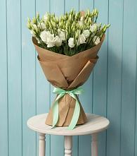 Букет цветов из:  Лизиантусы в Шабровском