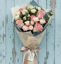 Букет цветов из:  Розы в Шабровском