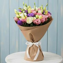 Букет цветов из:  Лизиантусы в Шабровском