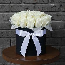 Цветочная композиция из Розы в шляпной коробке в Шабровском